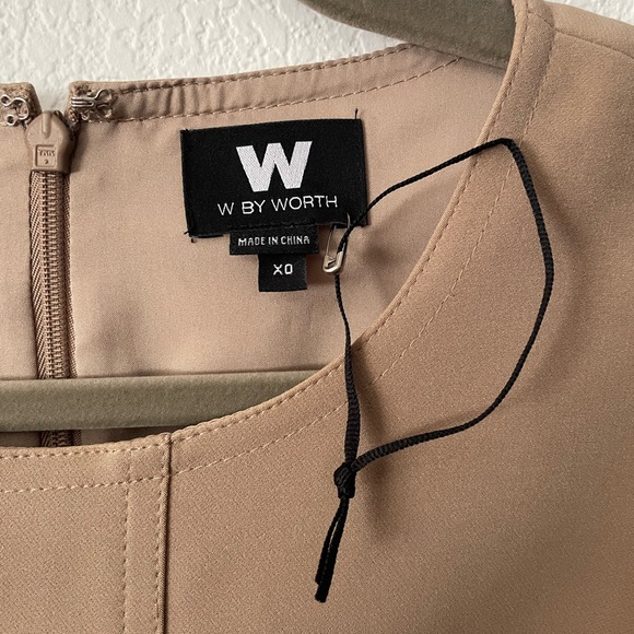 ๐4/$13๐NWOT W by Worth Light Tan Dress - Picture 3 of 3